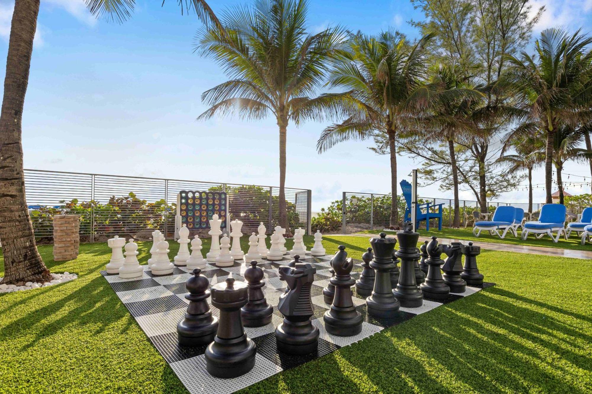 Marenas Beach Resort 서니아일스비치 외부 사진